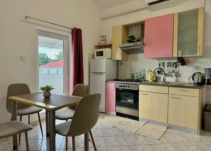 Hajl Apartmán *