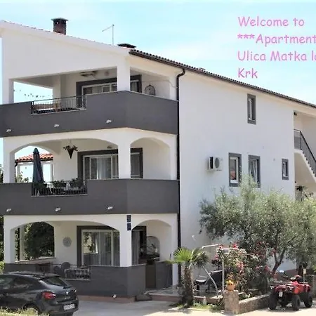 Apartman Hajl *