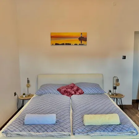 Hajl Apartman